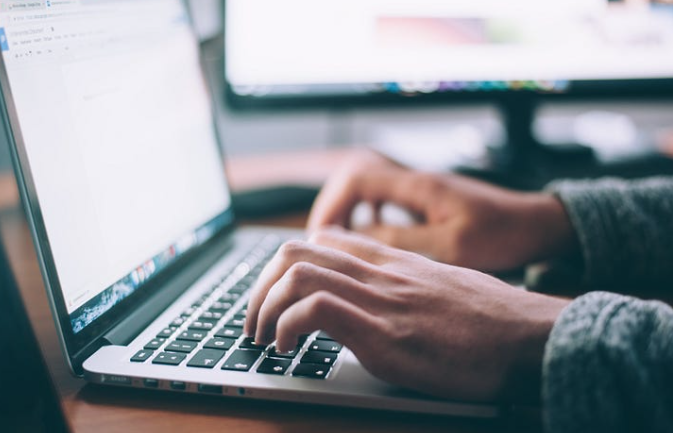 Photo by Glenn Carstens-Peters on Unsplash Photo by Glenn Carstens-Peters on Unsplash